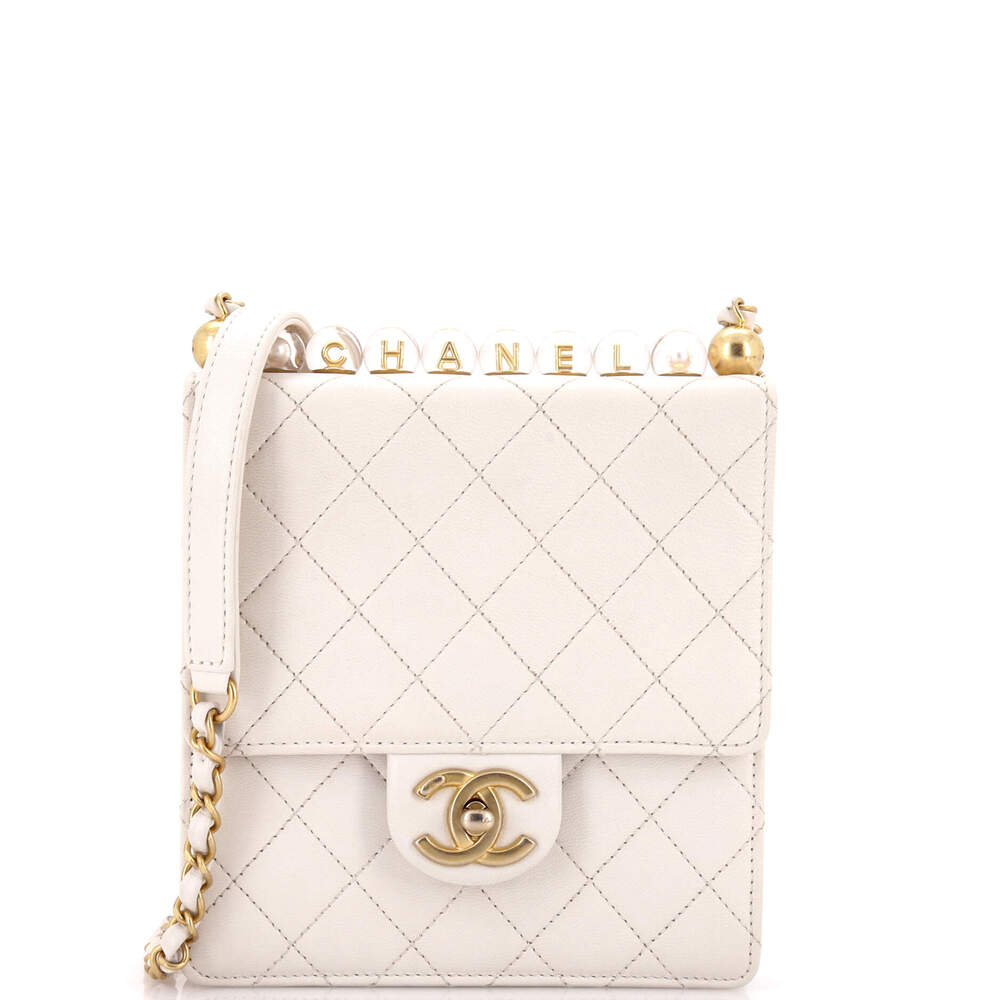 Chanel Chic Pearls Flap Bag Quilted #243929C30B